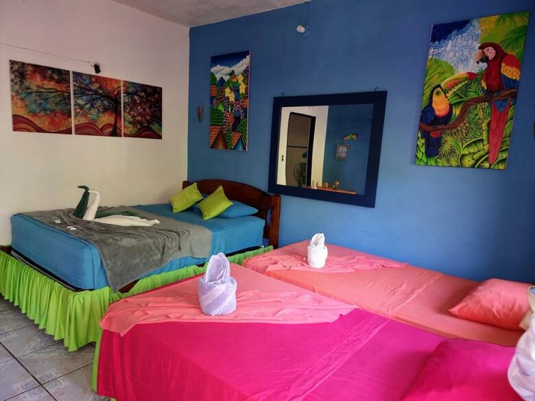 Tortuguero Natural B&B