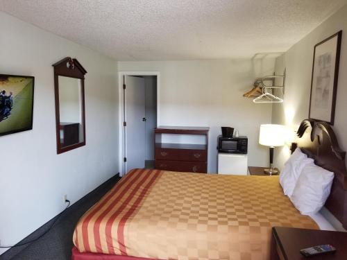 Motel Budget Host Inn Eagan
