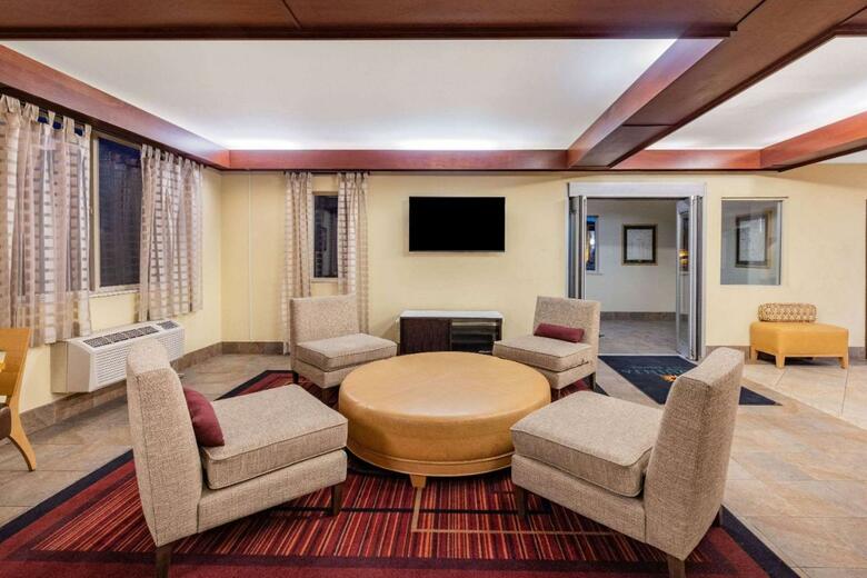 Hotel La Quinta Inn & Suites Helena