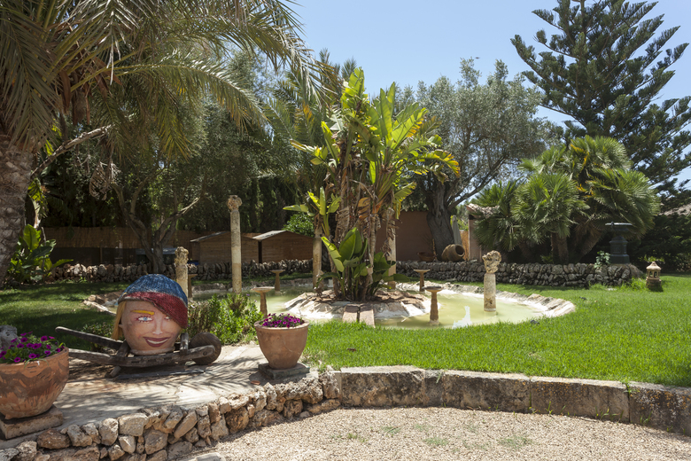 Agroturismo Es Revellar Art Resort