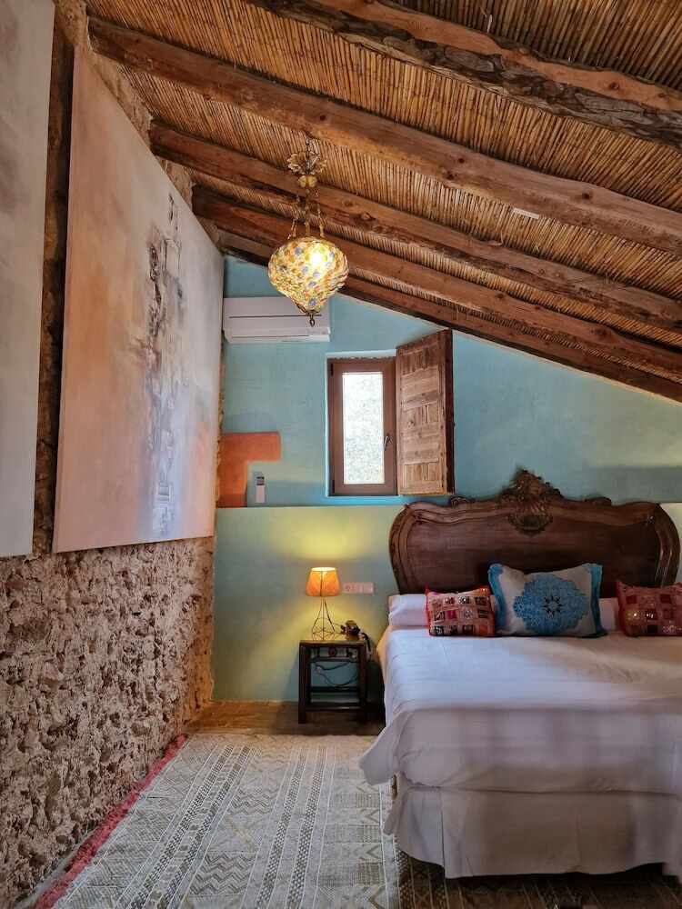 Agroturismo Es Revellar Art Resort