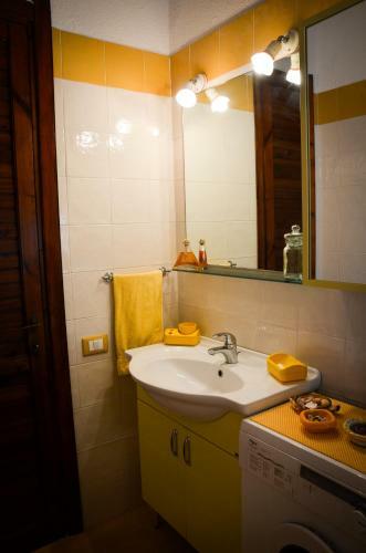 Casa Vista Mare Geremeas Sardegna