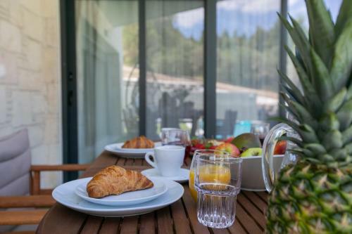 The Euphoria Club Luxury Villas