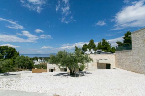 The Euphoria Club Luxury Villas