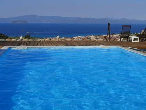 The Free Bird - Private Pool & Spa Villa