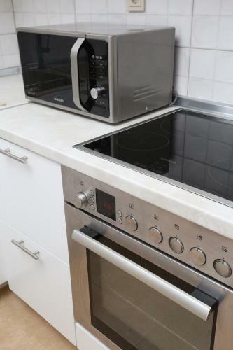 Villa The View - Beachfront, 5 Bedrooms, Bbq, View