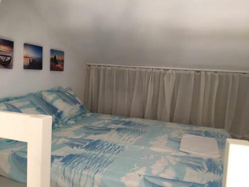Spacious House 100 Metres From The Beach