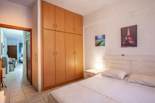 Rafaella Sea View Apartments