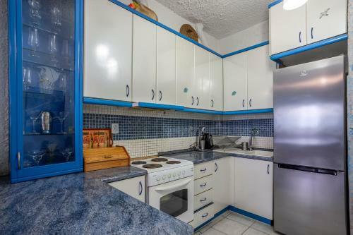 Rafaella Sea View Apartments