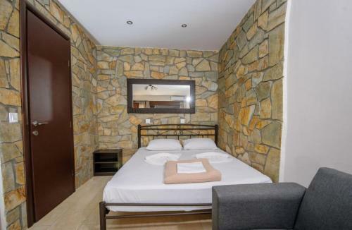 Hostal Stone Suites