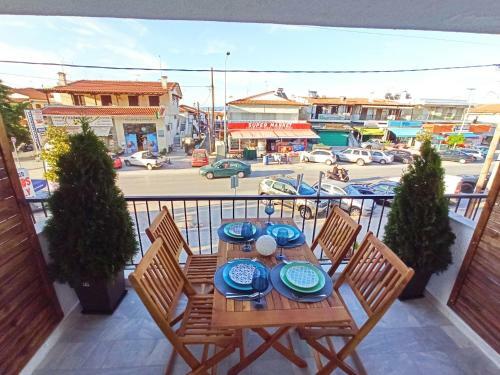 Zennova #13 Charlotte Apartment