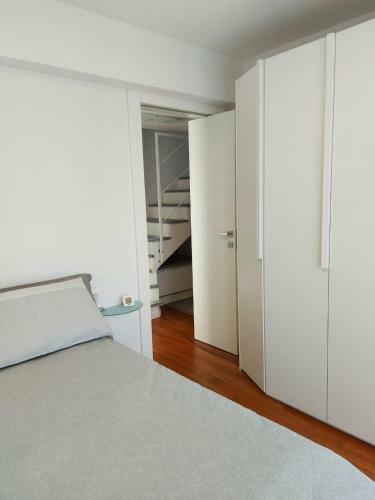Apartamento Incantevole Appartamento Con Piscina E Vista Monti