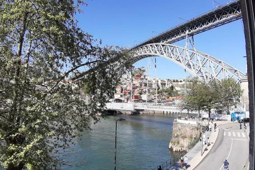 Apartamento Amazing River Views - 3 Suites Appartment, Free Parking