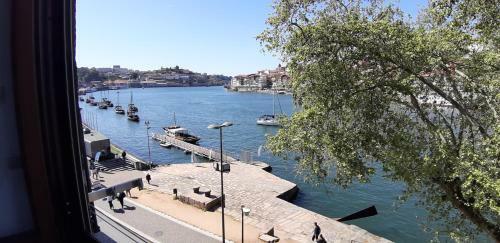 Apartamento Amazing River Views - 3 Suites Appartment, Free Parking