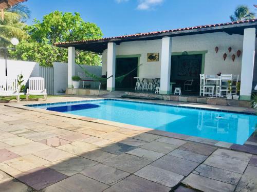 Casa Mobiliada Com Piscina Para Fam�lia