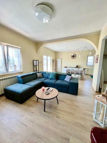 Veronica?s House Codice Citra 011020-lt-0002