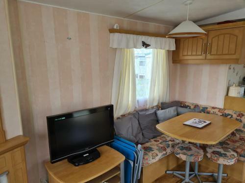 8 Berth On Golden Sands Ingoldmells (florida Ii)
