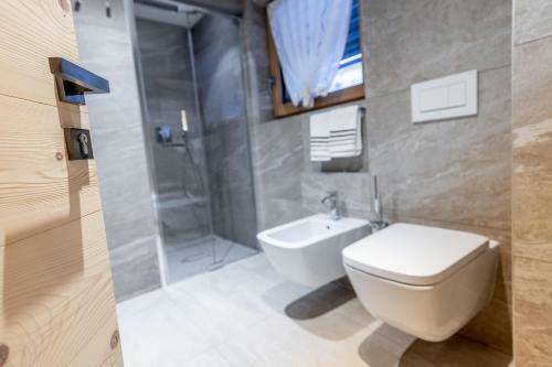 Chalet Imbosc'ch� - 5 Beautiful Rooms In Charming B&B