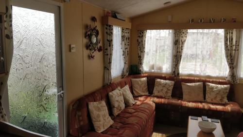 8 Berth Golden Sands (herald)