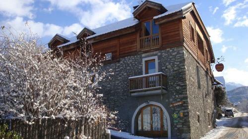 Apartamentos G�tes La Source