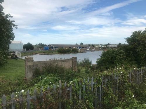 Apartamento 4 Bedrooms Holiday Caravan