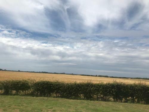 Apartamento 4 Bedrooms Holiday Caravan