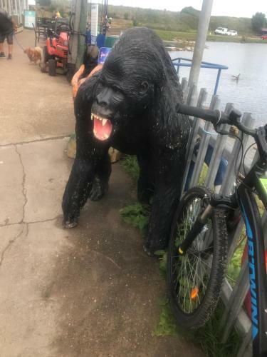 Apartamento 4 Bedrooms Holiday Caravan