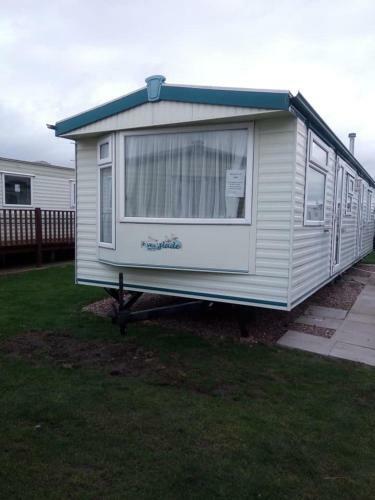 L&g Family Holidays 8 Berth Sealands Max 4 Adults