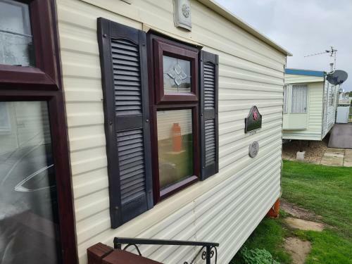 6 Berth On Golden Sands Uk Cottage