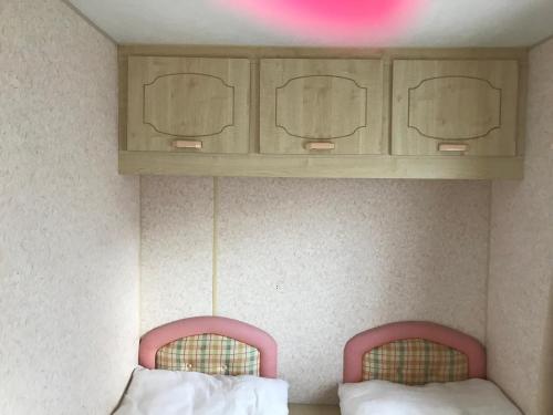 8 Berth On Coral Beach (westmorland)