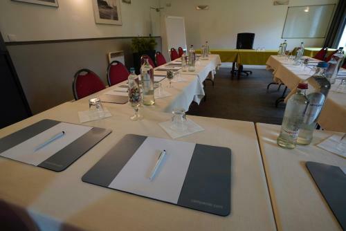 Campanile Hotel & Restaurant Li�ge / Luik