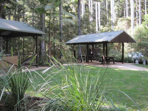 Bed & Breakfast Yarrahapinni Homestead