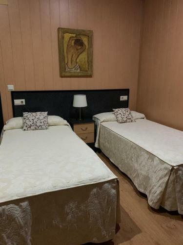 Hostal - Bungalows Camping C�ceres