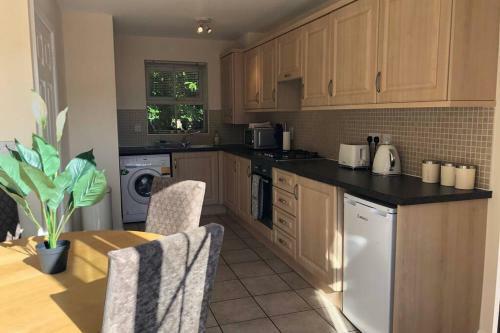 Villa Silver Stag, High-end, Modern 3 Double Bedroom With Parking
