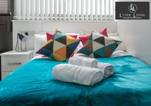 Studio Apartments By Lyter Living Serviced Accommodation With Desks & Wifi