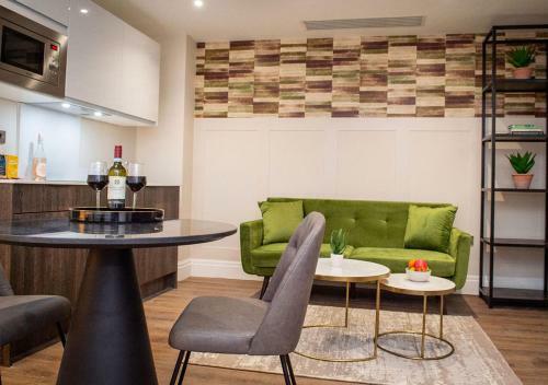 The Gresham Aparthotel