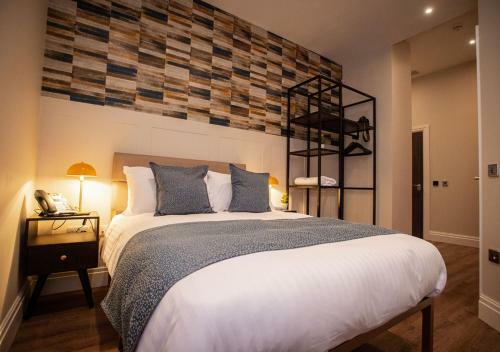 The Gresham Aparthotel