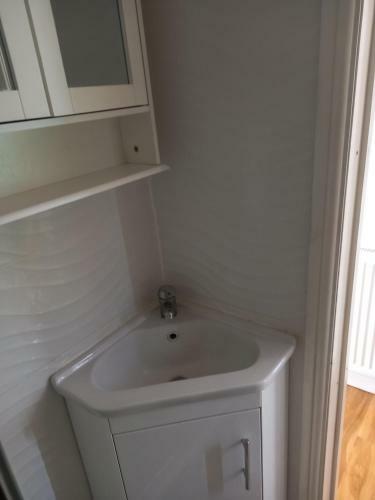 Larchmont Stay Side En Suite With Small Double Bed