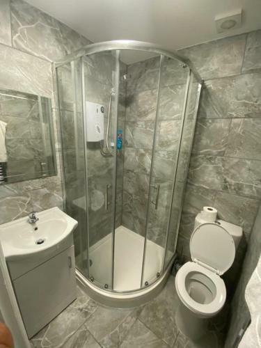 Luxury Lancaster Place Studio Apartments