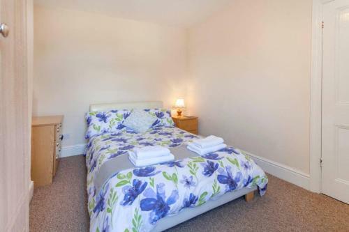 Apartamento Silver Stag, Comfortable, Spacious And Convenient 2 Bed House