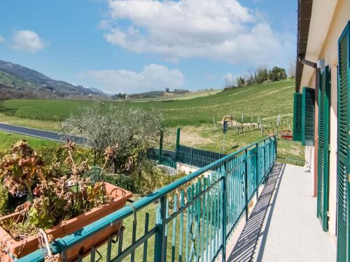 Beautiful Holiday Home In Montedinove With Shared Pool