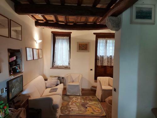 Castello Montelagello 5 Posti Letto.