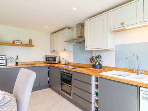 Grooms Cottage