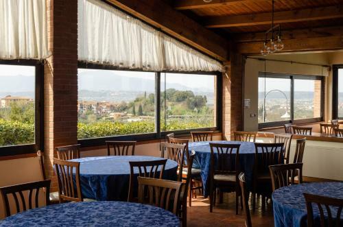 Montevecchio Apartments