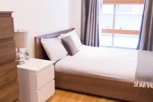 Double Bed + Bathroom In Manchester City Centre.