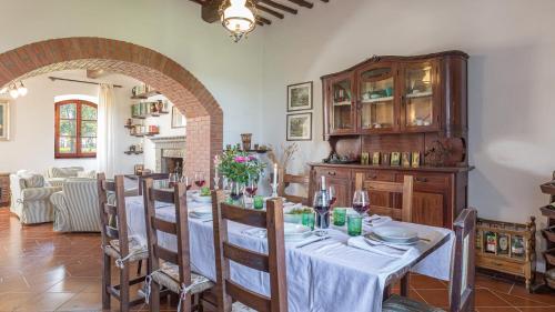 Villa Casale Le Tre Querce 8&1