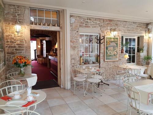 Hotel Hostellerie De Bretonniere