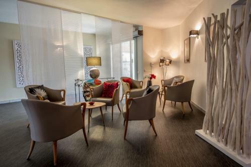 Hotel Logis Carline H�tel Restaurant