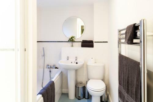 Stylish Manchester Apartment - Great Location