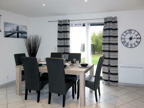 Holiday Home Le Graffi'ty - Bee300